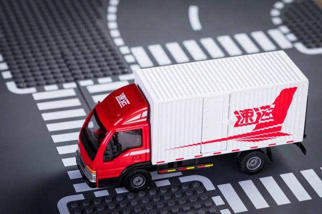 困在APP里的1700万货车司机，路在何方